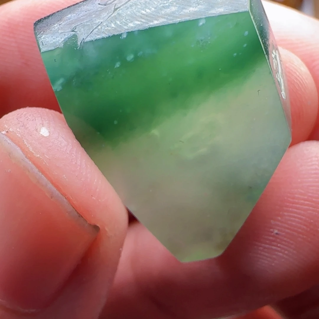 未镶嵌定制翡翠不包工