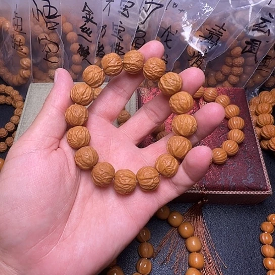 猴头核桃手串毒液啊啊啊