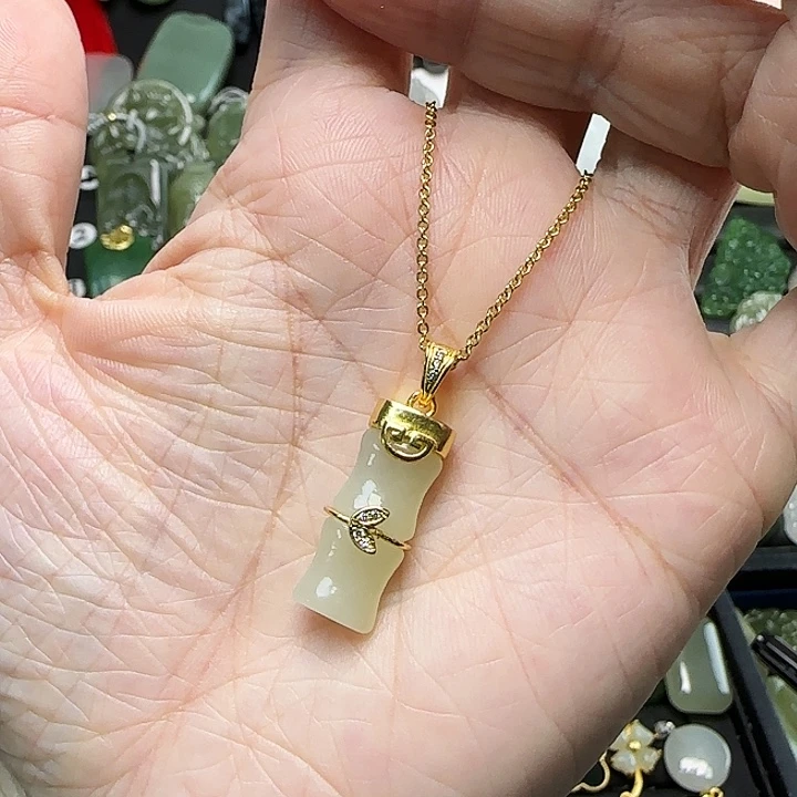 和田玉银S925镶嵌吊坠(赠链)