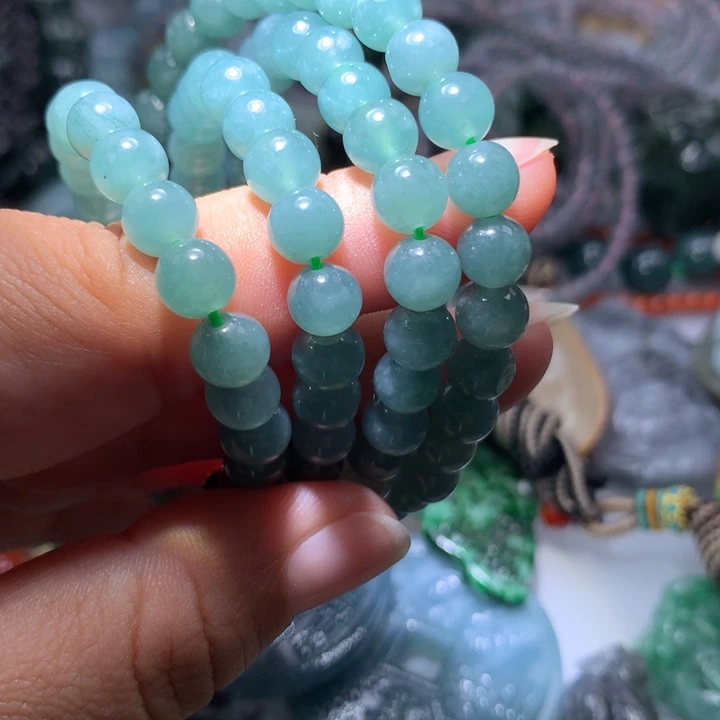 翡翠颈饰未镶嵌保真天然A货翡翠