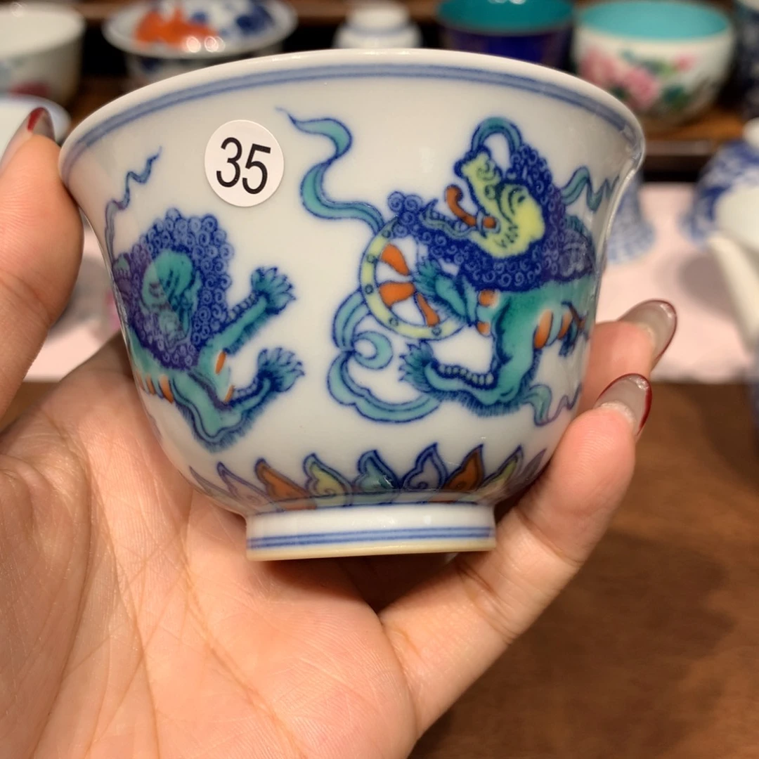 杯?*?35斗彩狮子绣球单杯啦啦啦啦