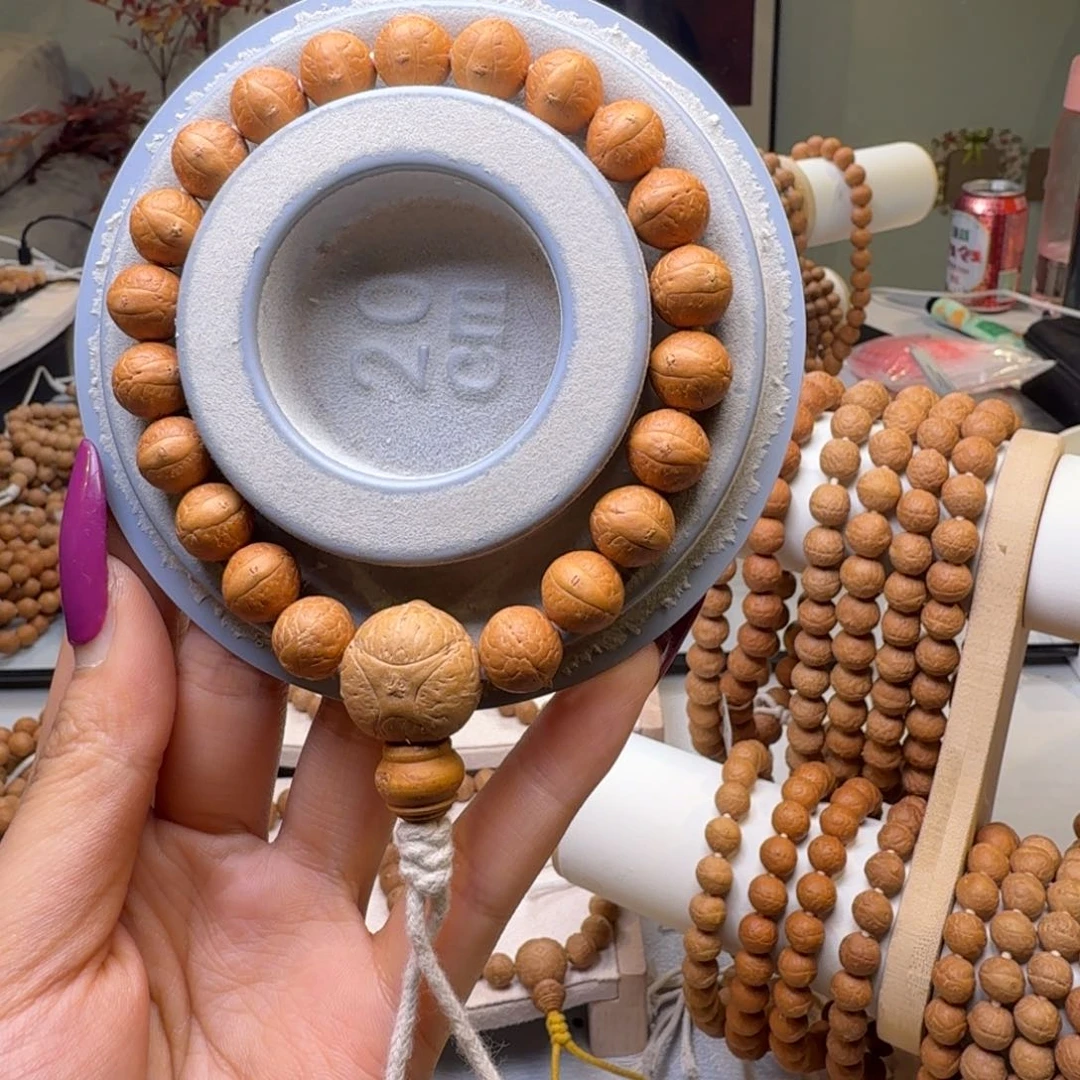 凤眼菩提吊坠11-11.3高山树精品