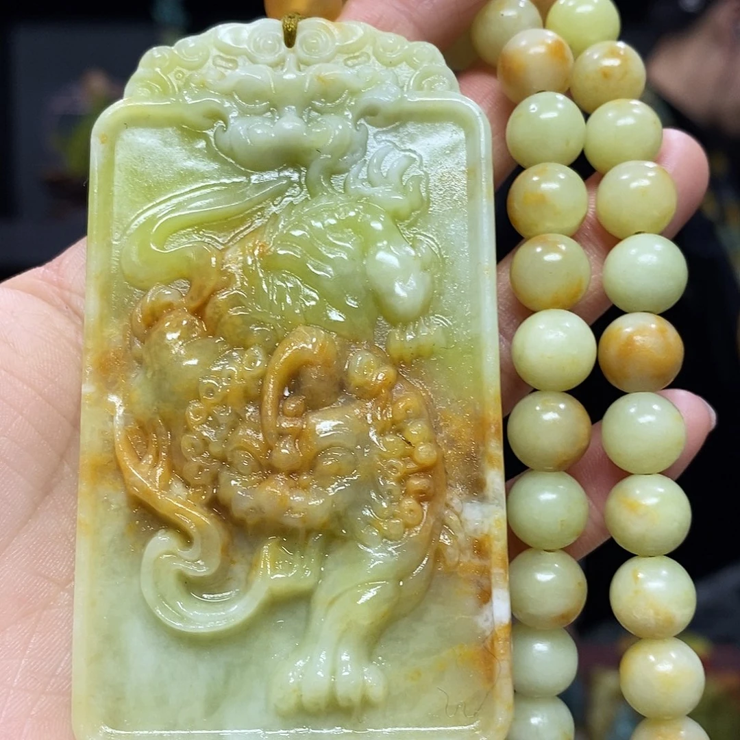 未镶嵌岫玉挂件吊坠