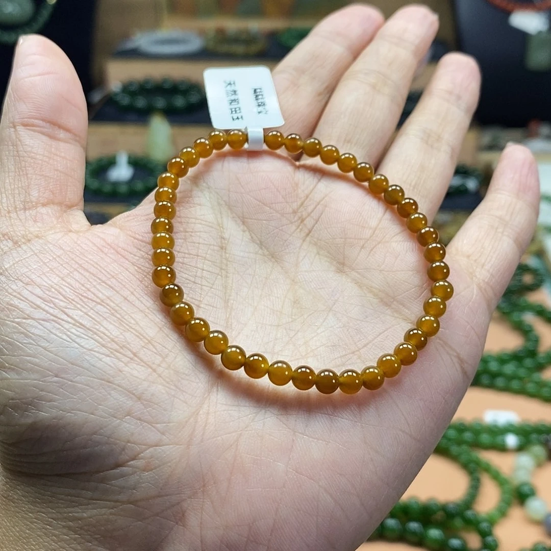 颈饰未镶嵌和田玉（糖玉）4mm