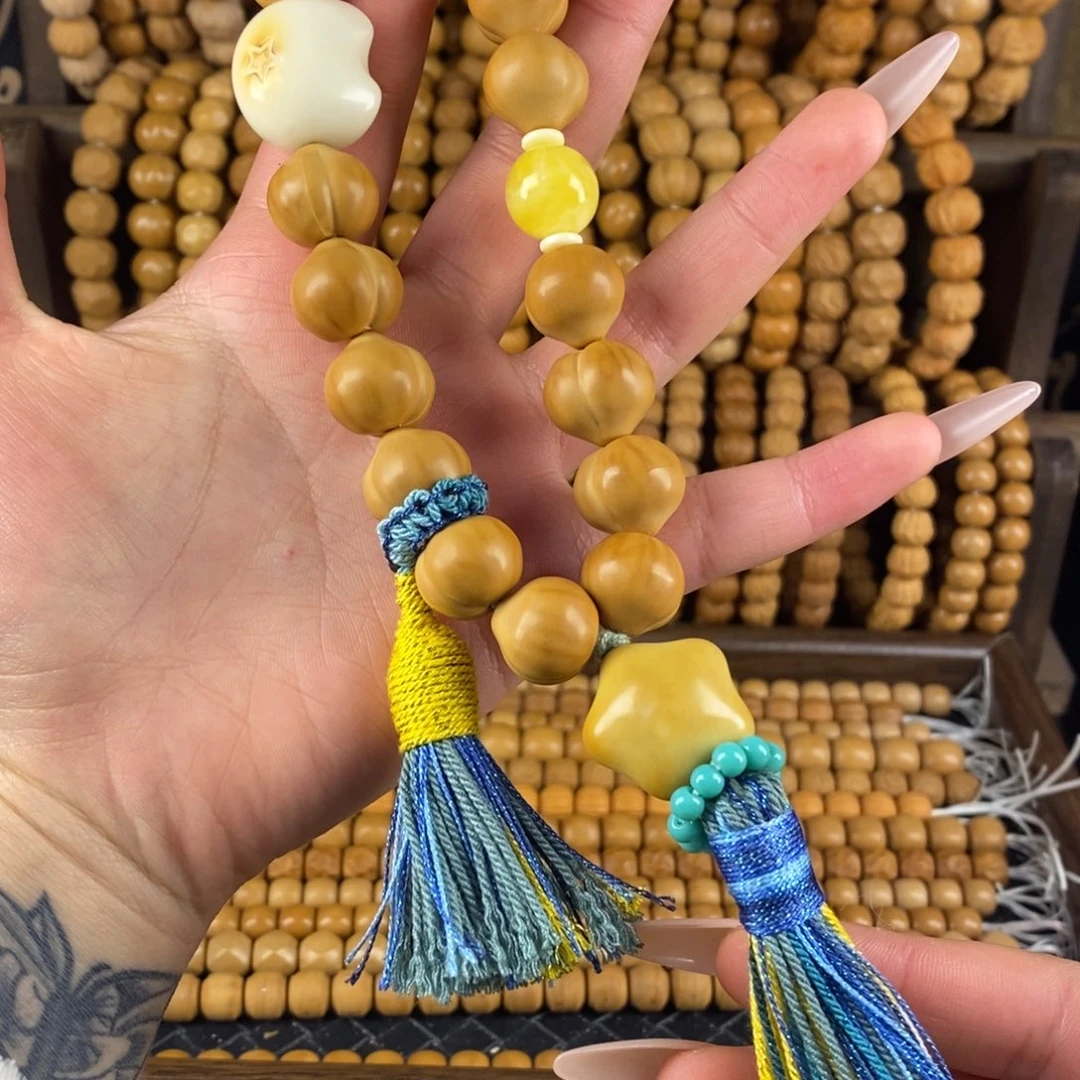 猴头核桃全品屁桃加配饰