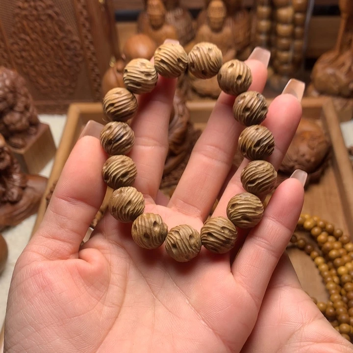 檀香木其他老山檀香手把件