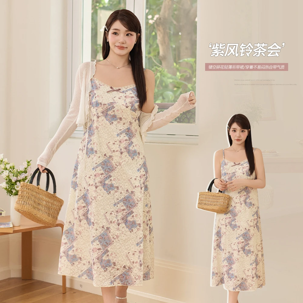 韩系气质淡雅镂空蕾丝V领吊带裙夏季胖mm大码修身显瘦裙子