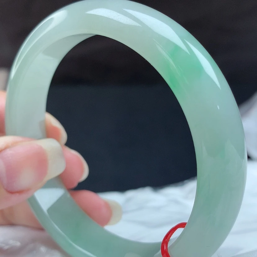 【闪购商品】翡翠手镯未镶嵌落***提97019，