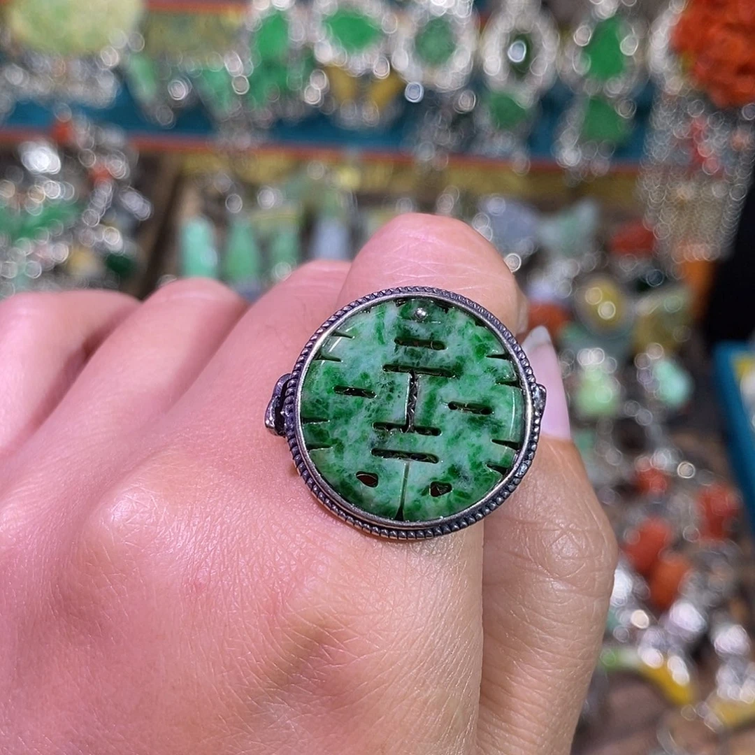 散珠翡翠戒指炸炸炸