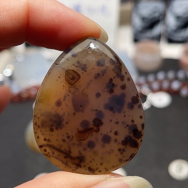 玛瑙/玉髓未镶嵌吊坠(不含链)