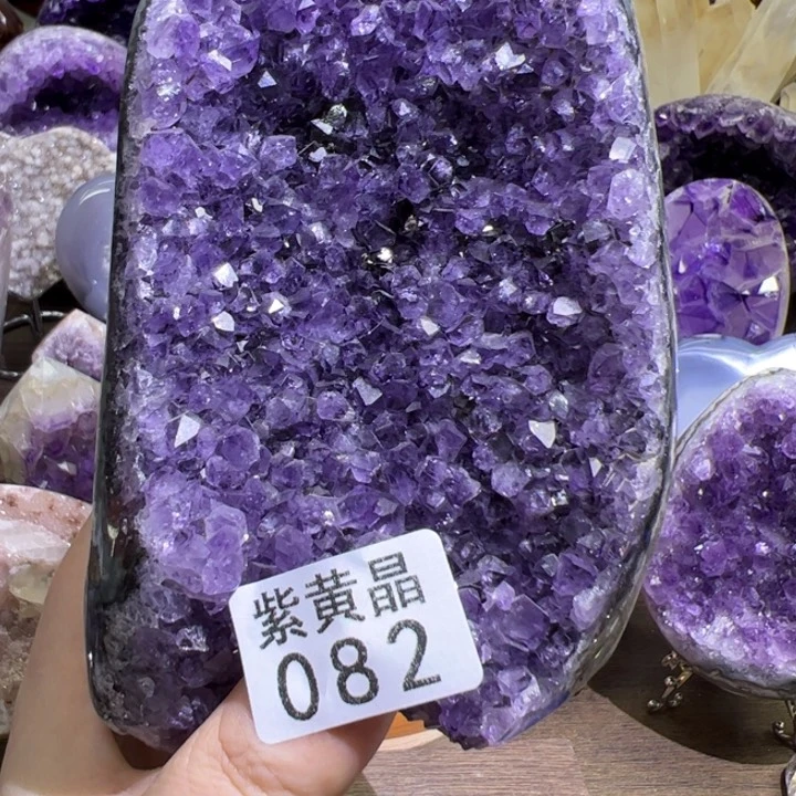 未镶嵌紫晶大型摆件（非配饰）82
