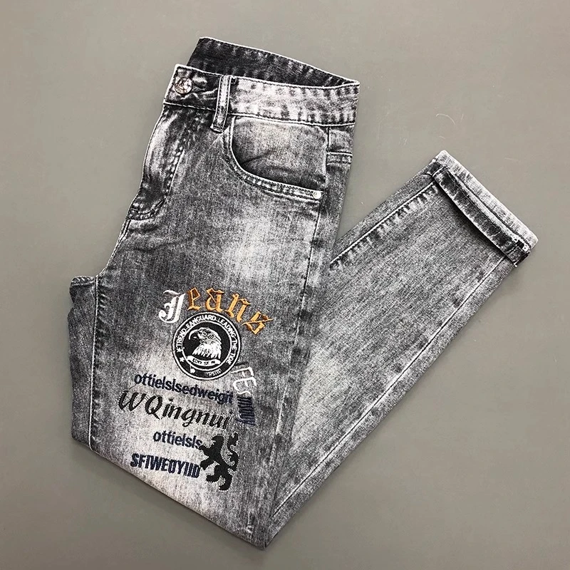 Cebrodz刺绣九分牛仔裤男潮牌欧货修身小脚鹰头图案灰色休闲长裤