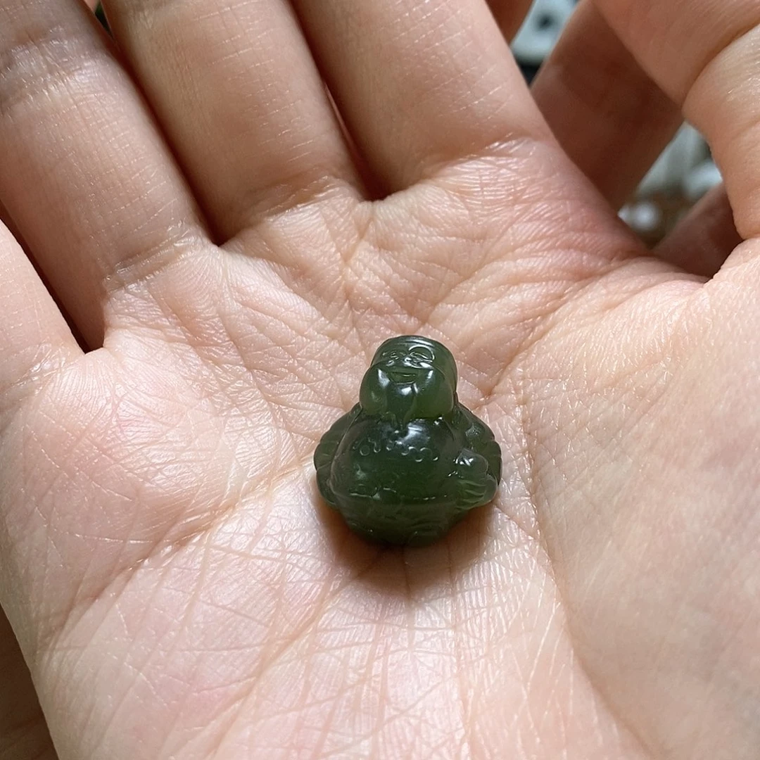 和田玉挂件未镶嵌爆*