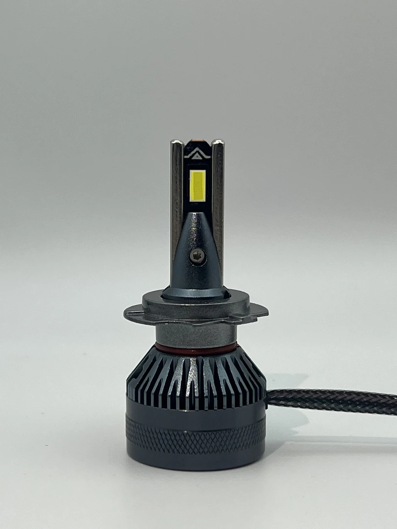 H7LED汽车大灯超亮9005聚光远近光灯泡led强光适用升级改装无损安