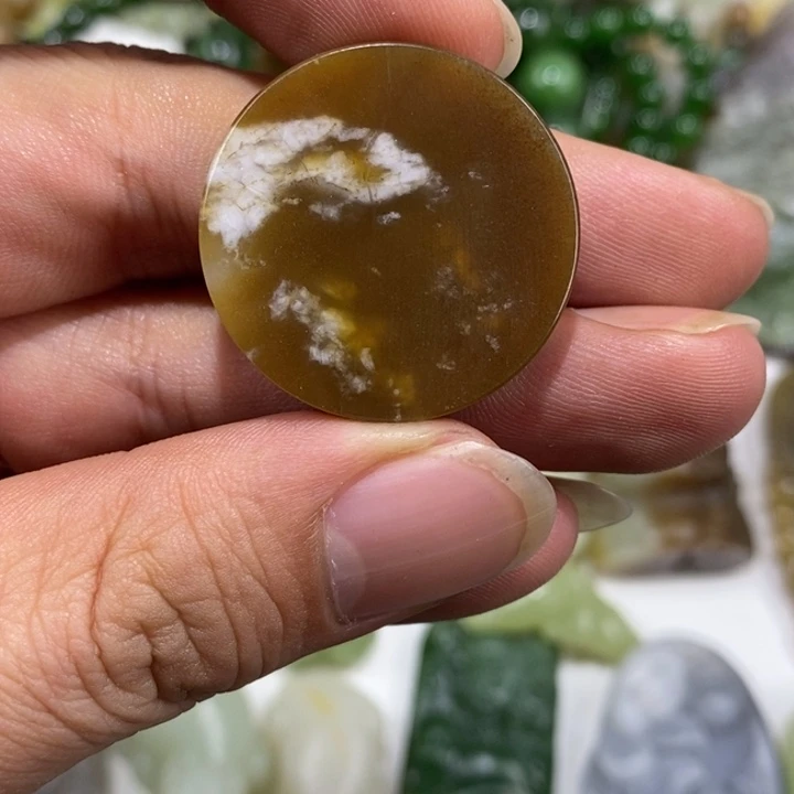 和田玉（糖玉）未镶嵌车挂