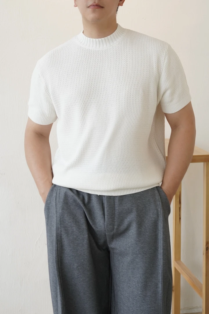 老钱宽松T恤纯色圆领半袖青年绒衫夏季宽松型短袖镂空不投色针织