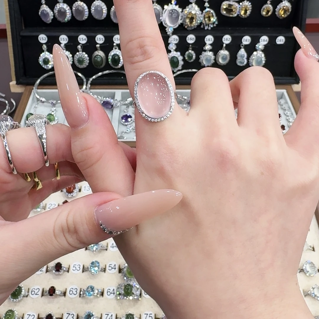 玲***银S925镶嵌芙蓉石戒指