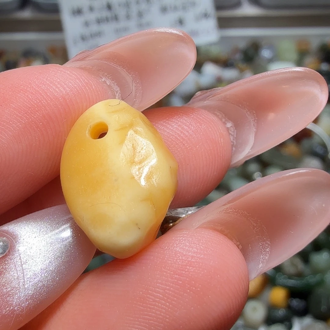 和田玉未镶嵌珠宝奇石