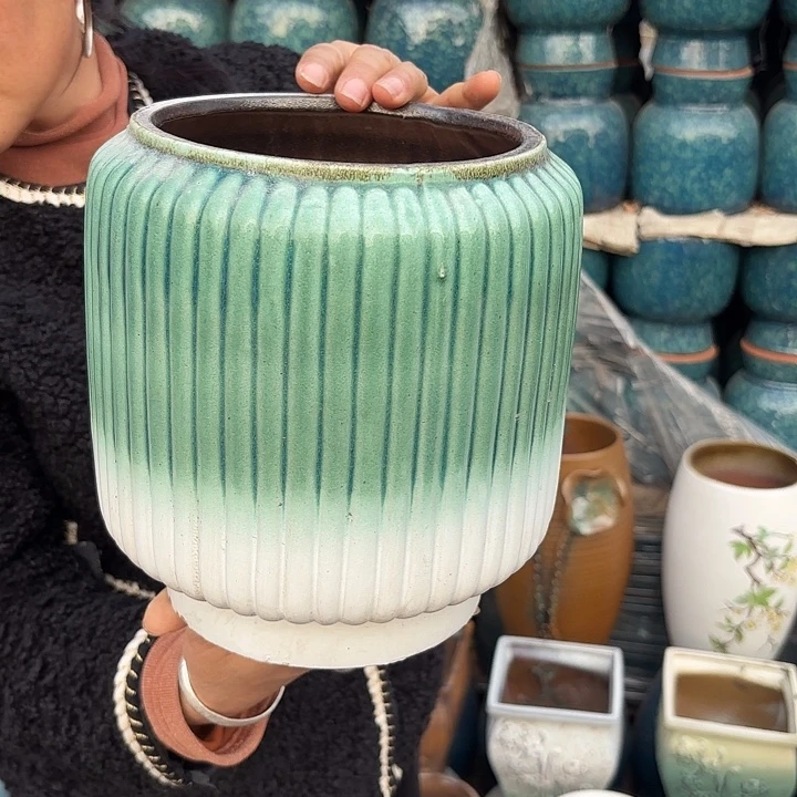 高度22厘米口径16厘米