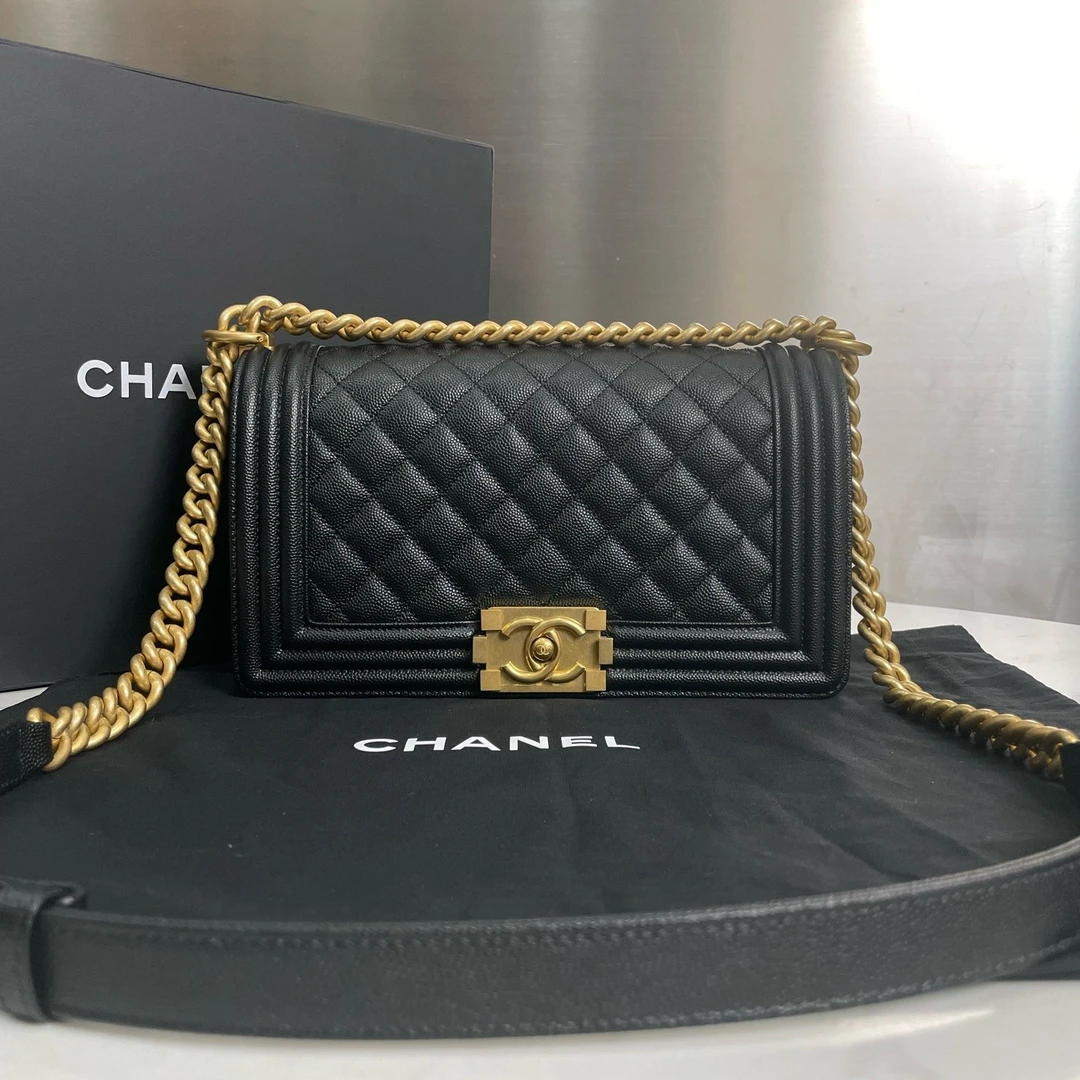 未使用 Chanel/香奈儿 25年芯片款，中号黑金Leboy 15011351