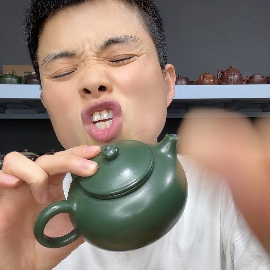 茶壶底槽青民间手艺人全手工制作
