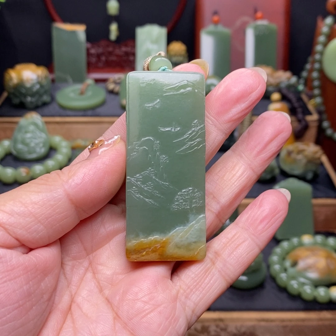 岫岩河磨玉（透闪石质玉）未镶嵌挂件