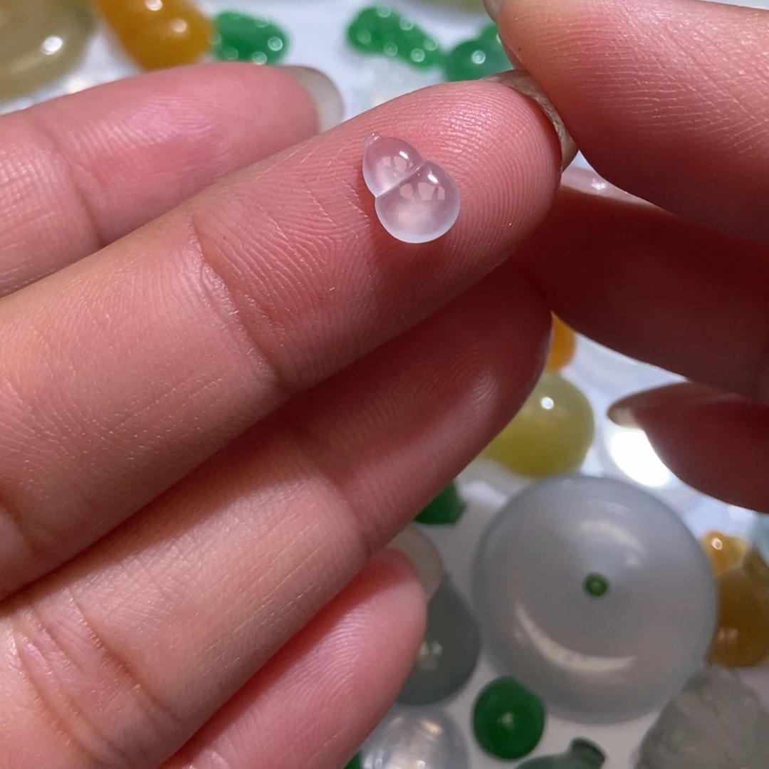 未镶嵌定制翡翠翡翠8.3/5.5/1.9