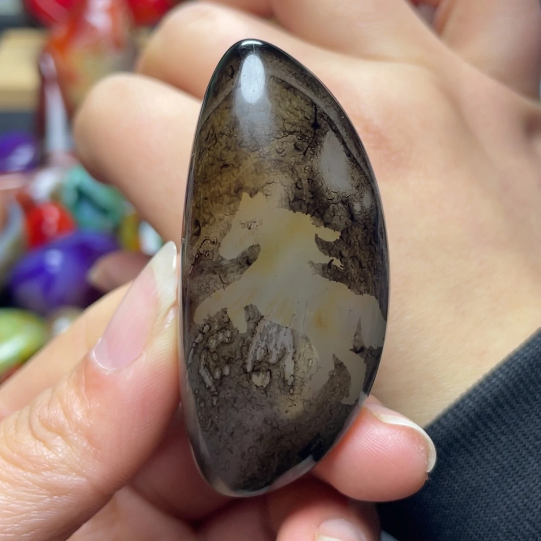 玛瑙/玉髓未镶嵌珠宝奇石