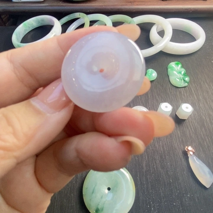 颈饰未镶嵌翡翠天然翡翠28*7