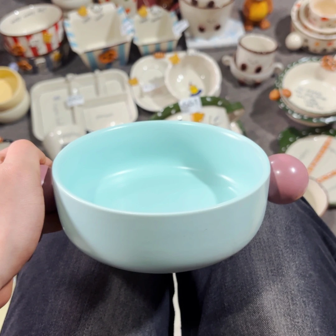 白瓷双耳球球六寸碗蓝色