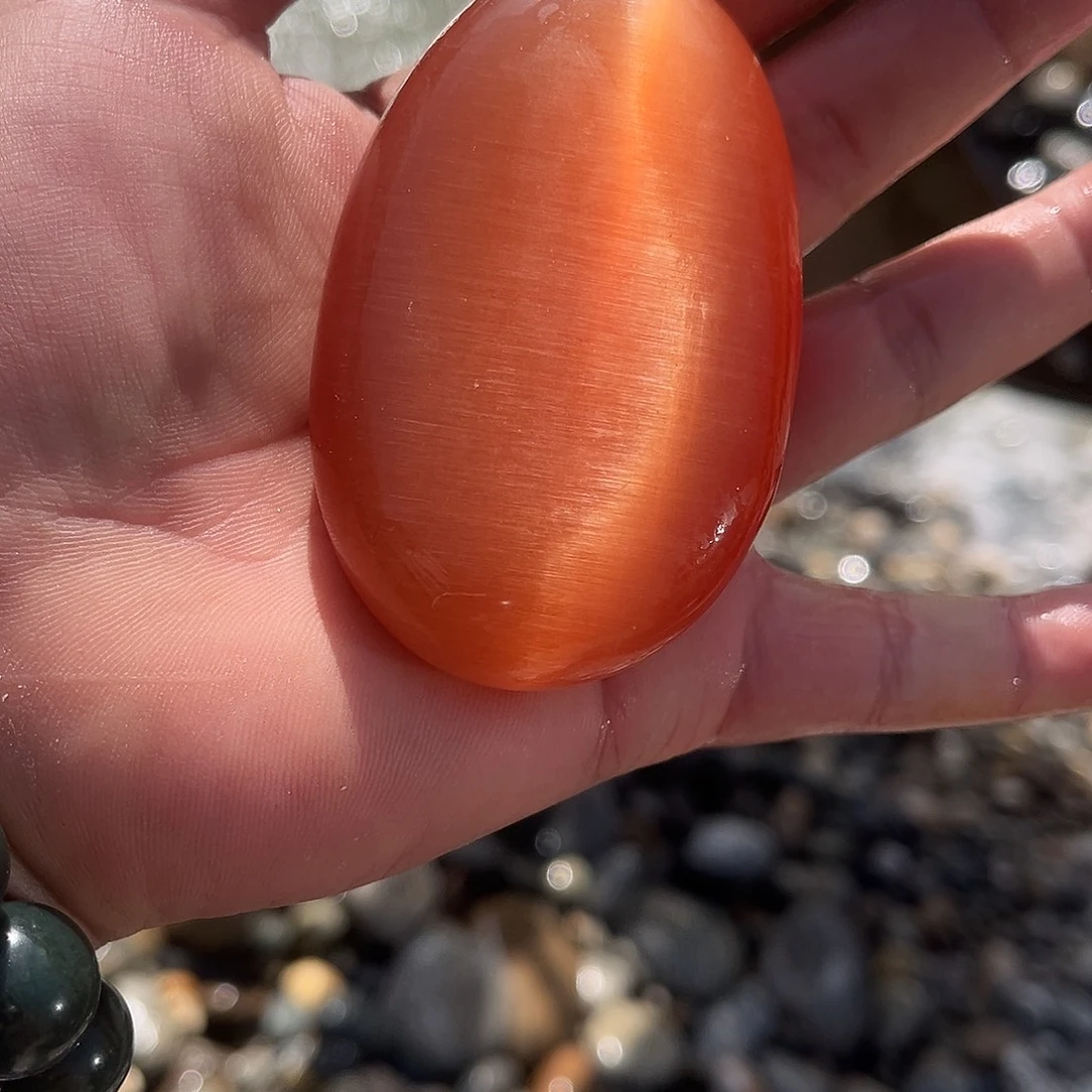 和田玉（糖玉）未镶嵌珠宝奇石