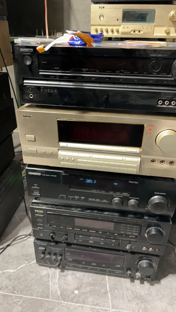 8新  家用功放一台包邮