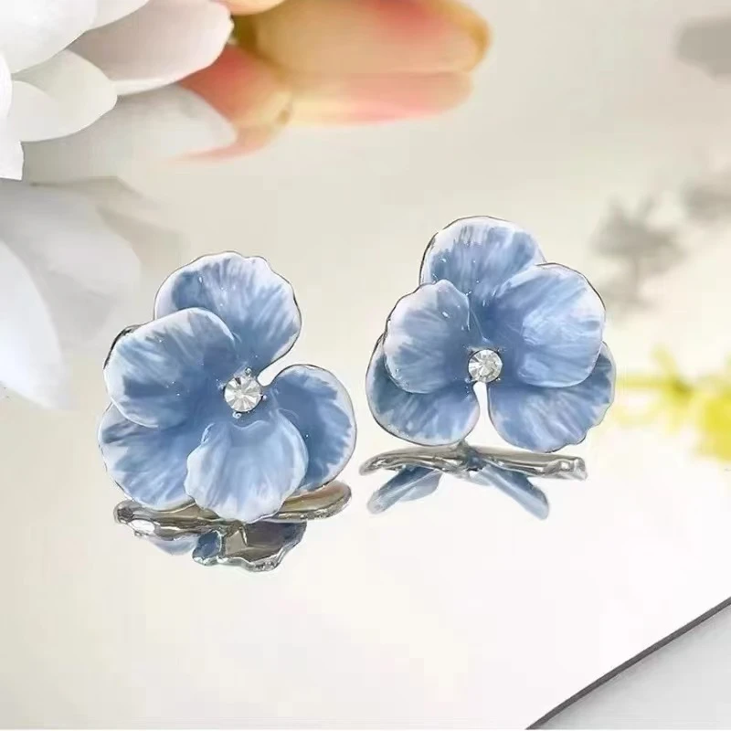 铜合金锆石耳饰 2025年爆款甜美油画蓝色花朵耳环小众ins森系耳饰