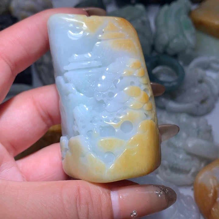 翡翠未镶嵌颈饰保真天然A货翡翠