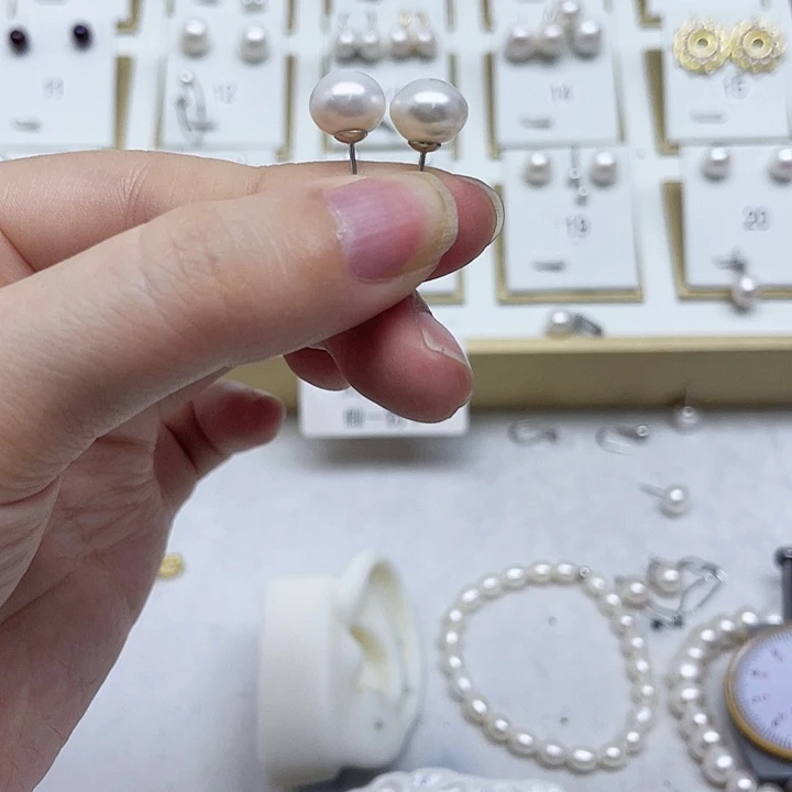 淡水珍珠耳饰银S925镶嵌阿**美