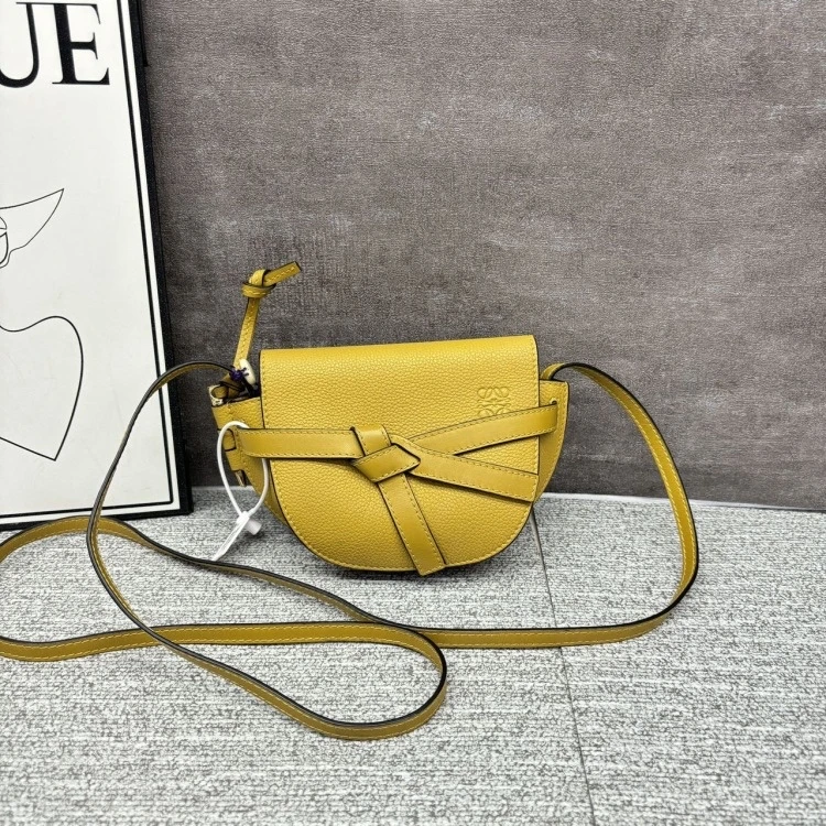 95新 LOEWE/罗意威 /KIKI/单肩包/13871144