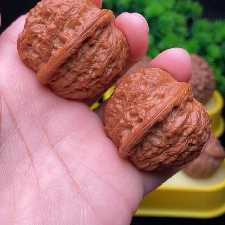 吊坠文玩核桃血麒麟39精修