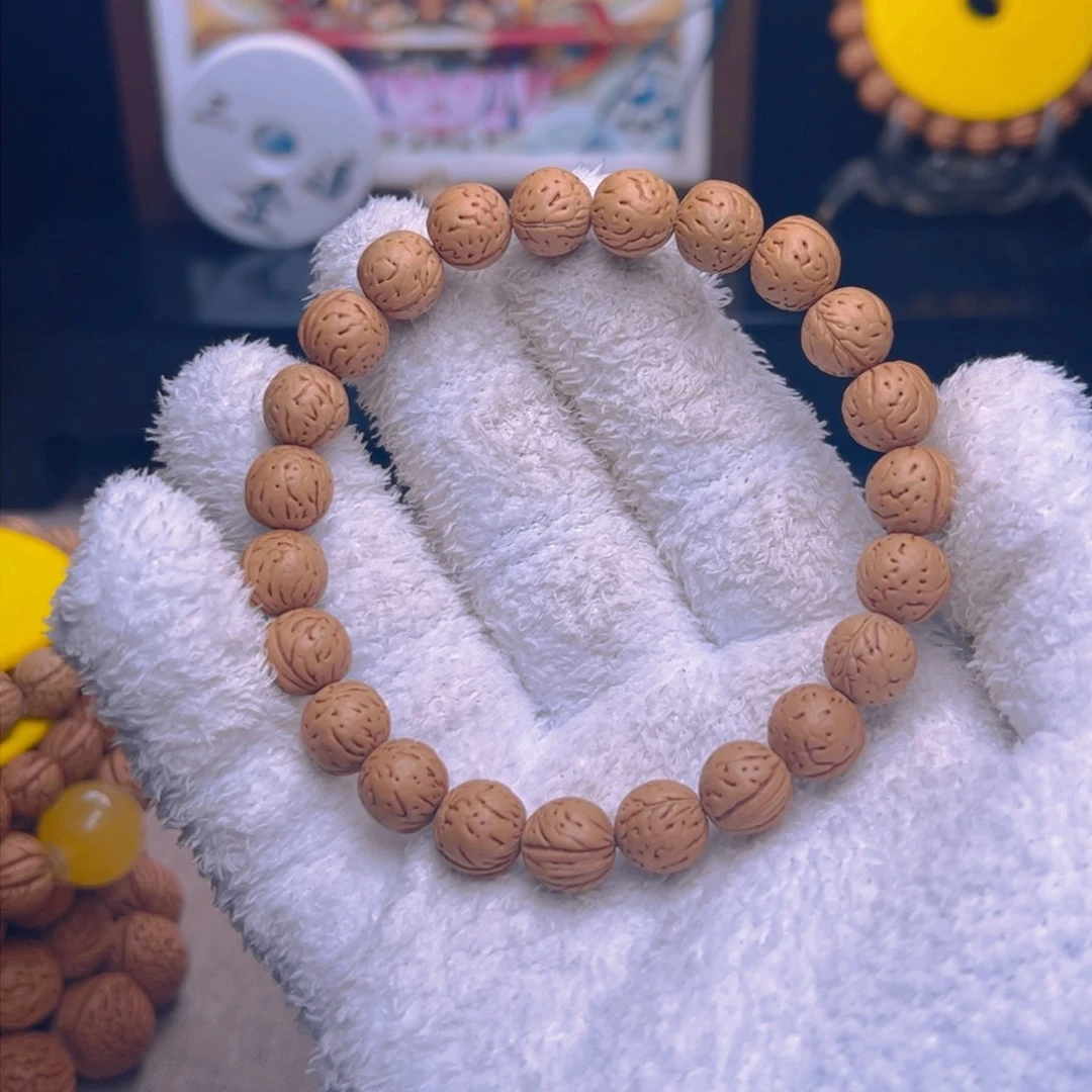 桃核手串碧**人1.0加野生小金蟾