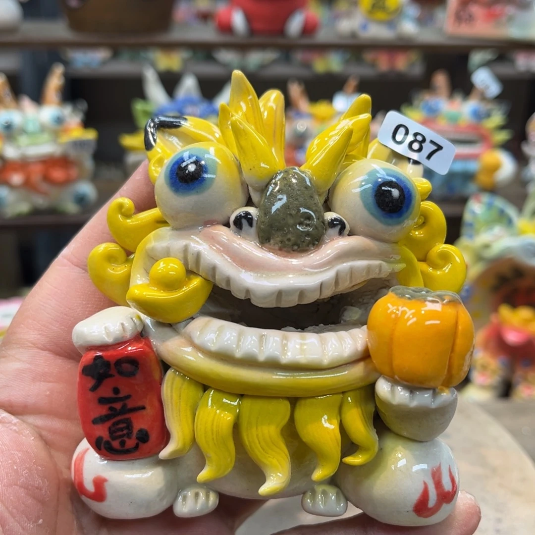 陶瓷纯手工抽象陶瓷摆件087