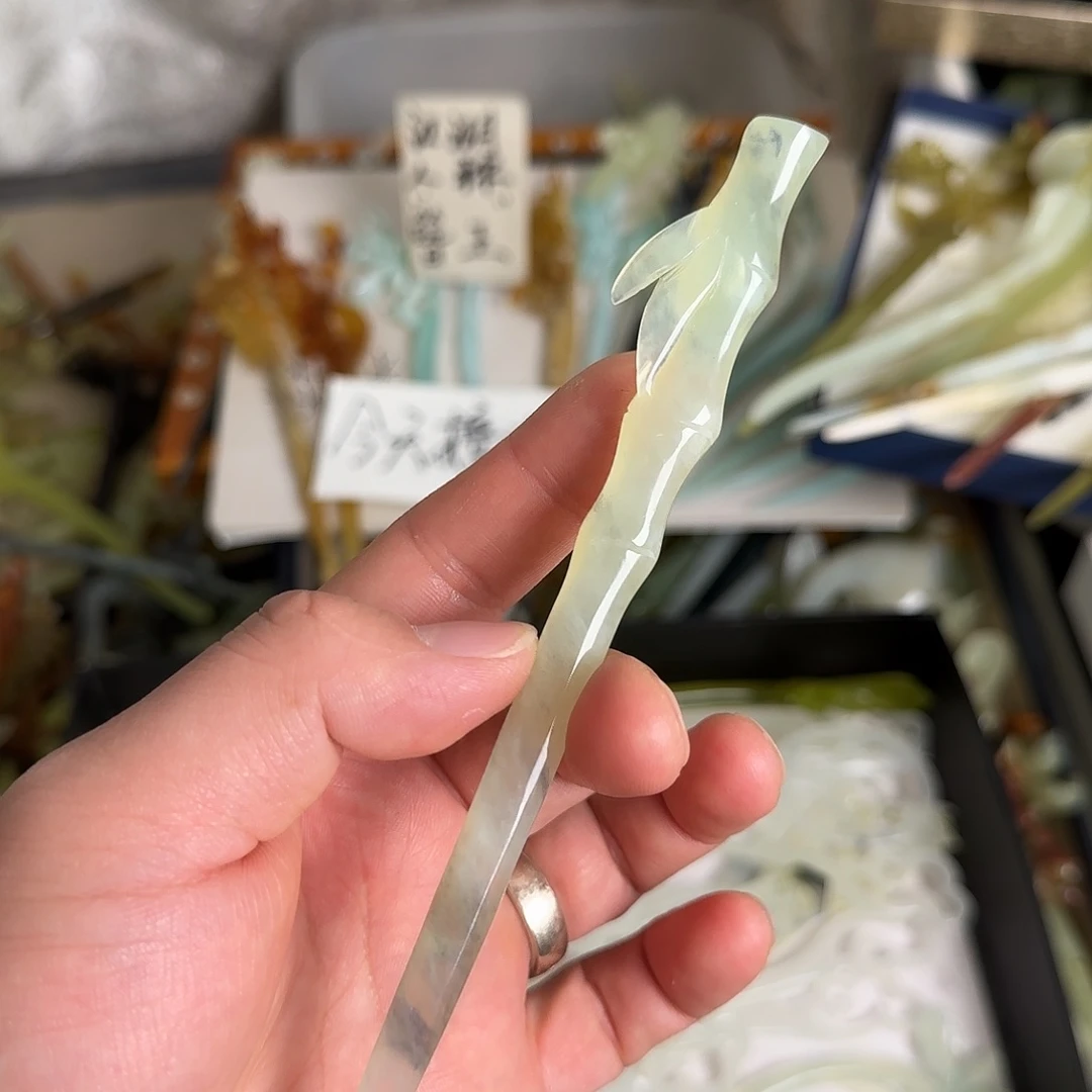 蛇纹石玉未镶嵌发饰