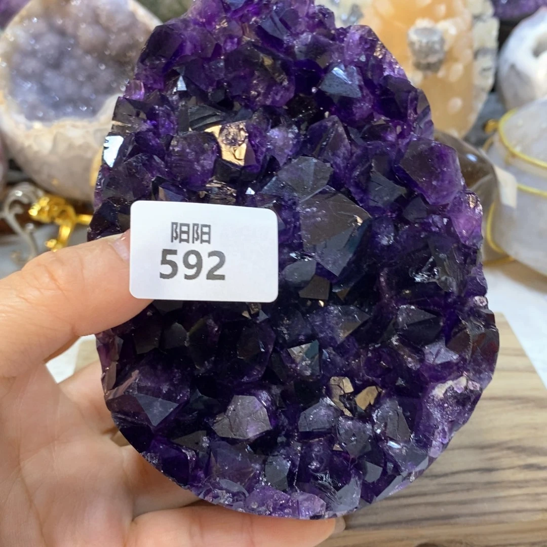 未镶嵌大型摆件（非配饰）水晶