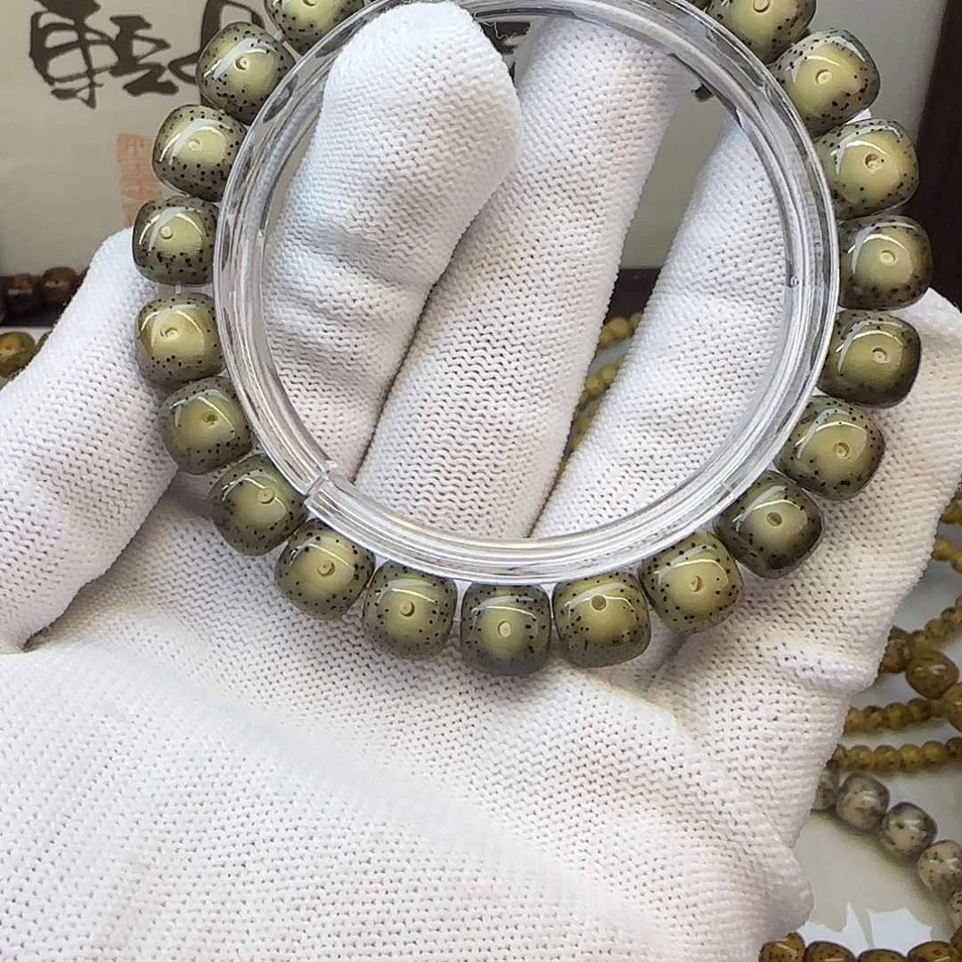 手串星月菩提卡10糯冰绿大眼
