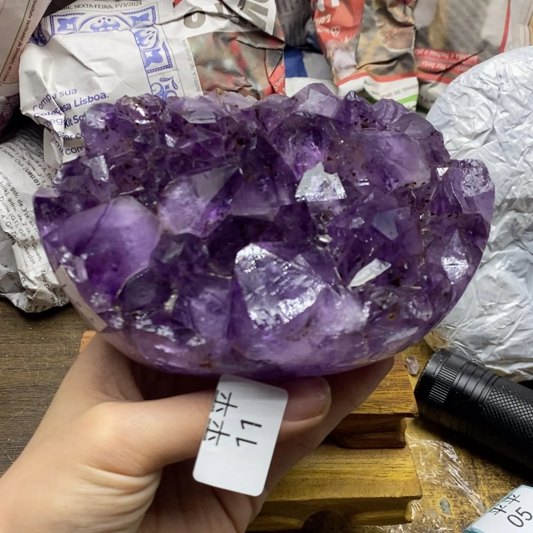 紫晶乌拉圭未镶嵌