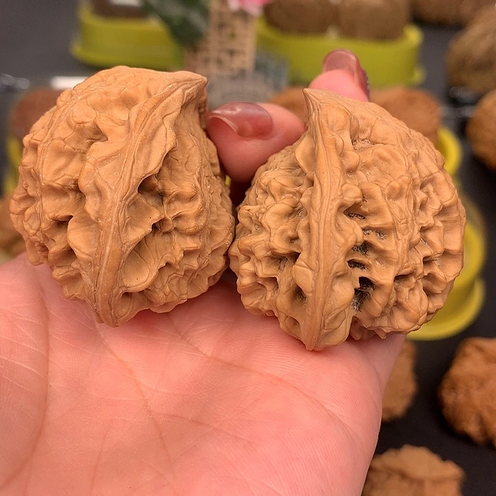 文玩核桃吊坠，***，50蛇王