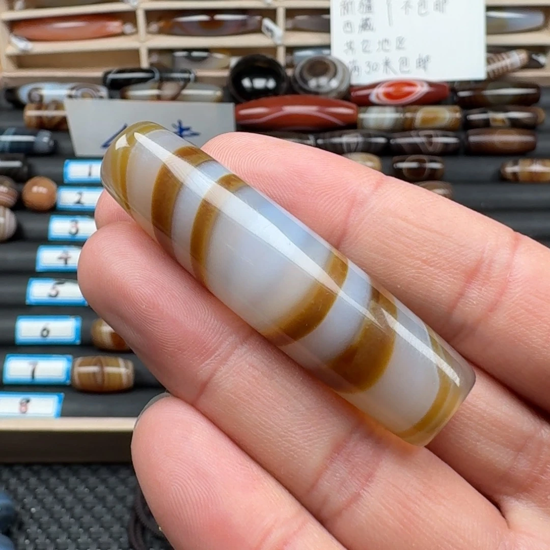 执***e玛瑙/玉髓未镶嵌颈饰
