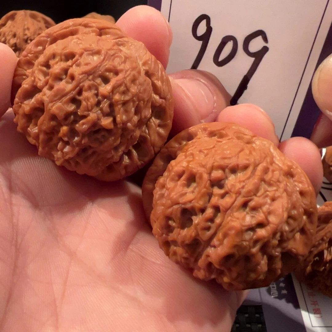 把件文玩核桃全品血麒麟40尺寸909号