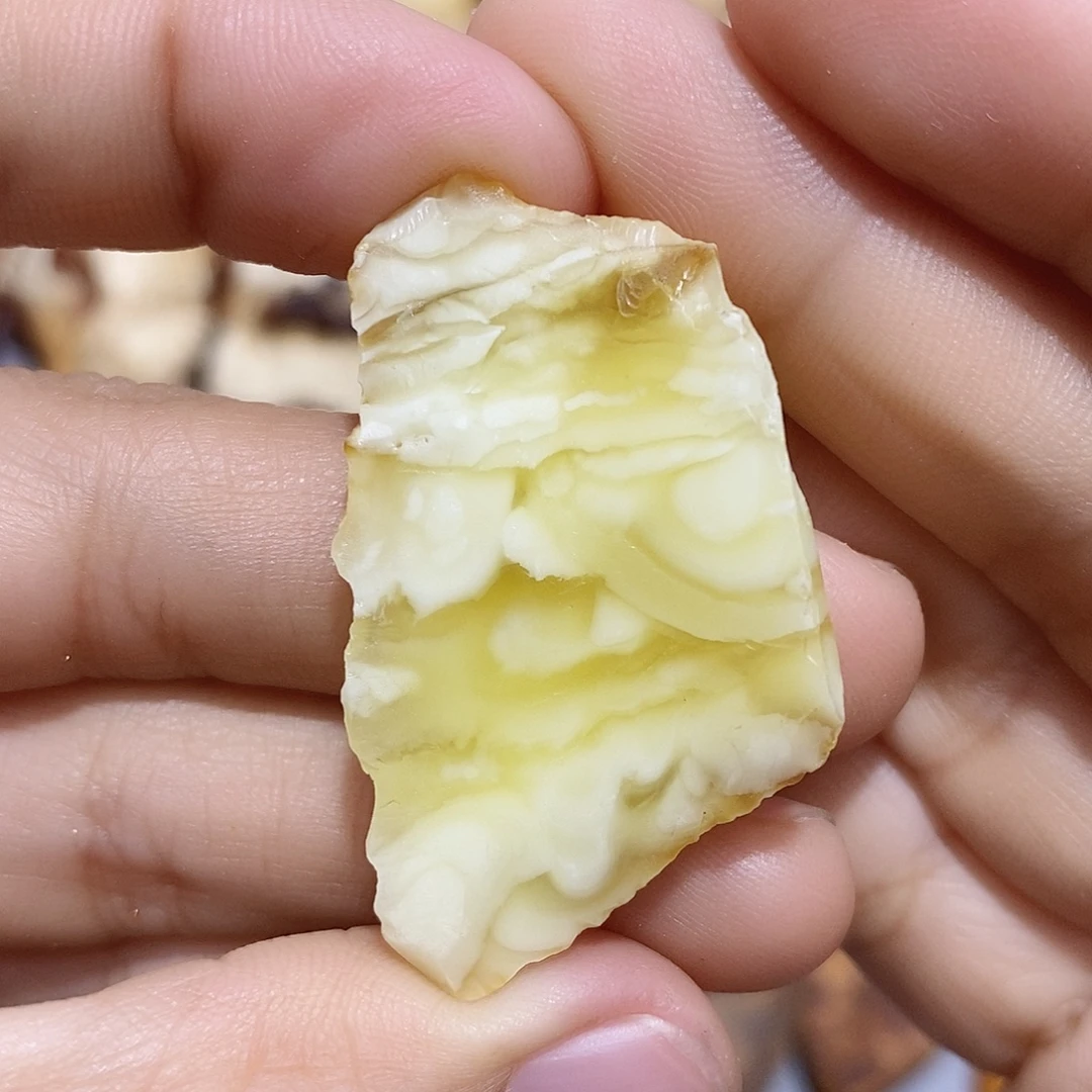 定制琥珀蜜蜡原石