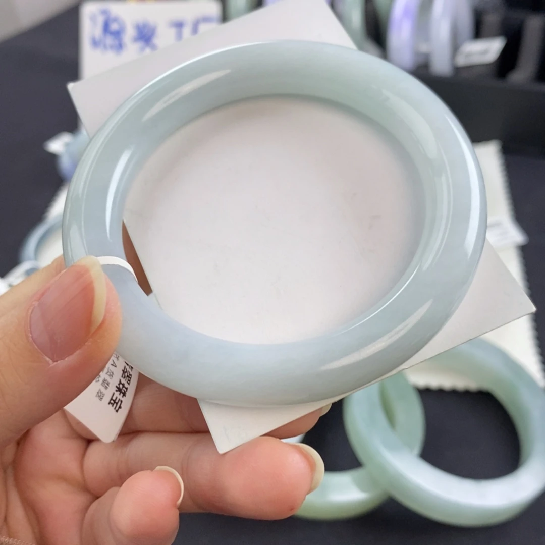 翡翠未镶嵌手镯晴蓝56.5