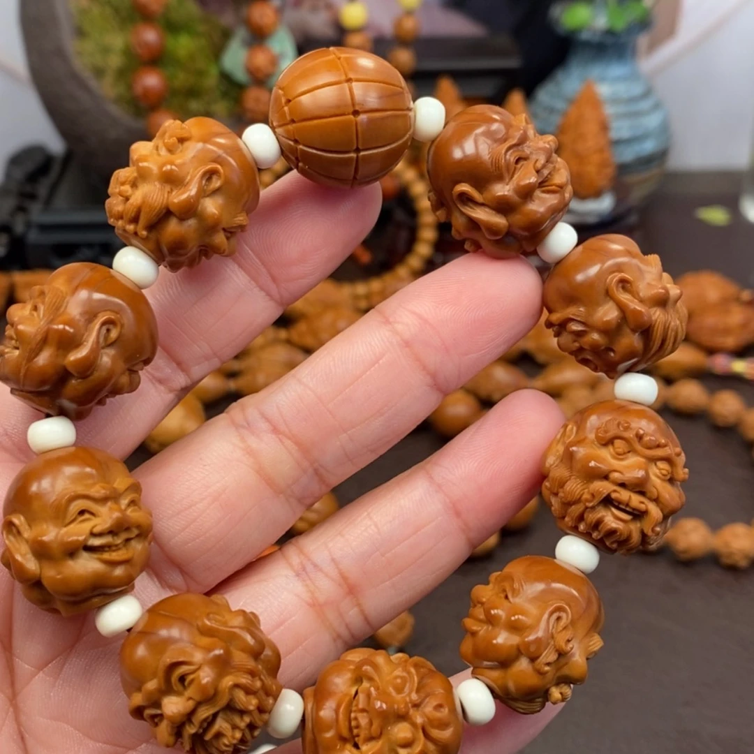 【闪购商品】橄榄核吊坠欢喜罗汉