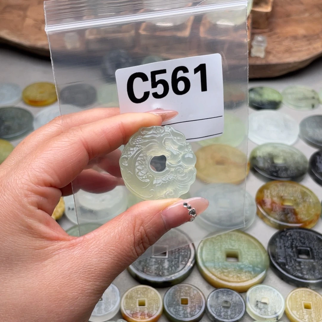 蛇纹石玉颈饰未镶嵌Y**丶